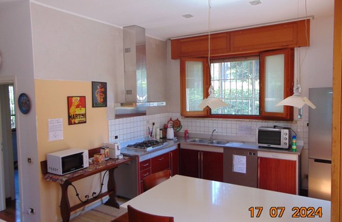 Tirrenia Villa | Summer sun and breeze, winter fireplace and blankets A retreat for every season