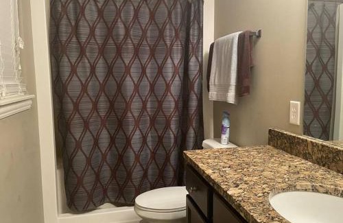 Columbia House | ~It's a Gem~Comfy Hideaway for R&R ~King Bed!~