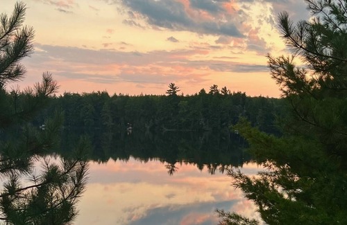 Wetmore House | It's Heaven On A Lake! Near Pictured Rocks