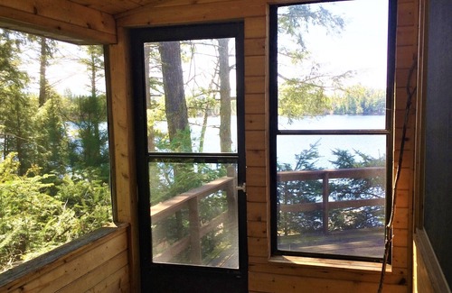 Wetmore House | It's Heaven On A Lake! Near Pictured Rocks