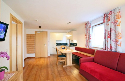 Santo Stefano Apartment | Holiday apartment Sankt Lorenzen (San Lorenzo di Sebato) for 1 - 4 persons with 1 bedroom - Holiday