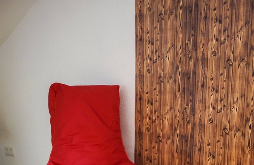 Mariaroth Apartment | Ivory apartment in Mariaroth for up to 6 people.