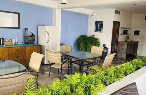 Puerto Vallarta Hotel | Ixaya Boutique Hotel 5 minutes from the Malecon and Sports Complex