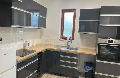 Inarcs Apartment | Jóleső Pihenő