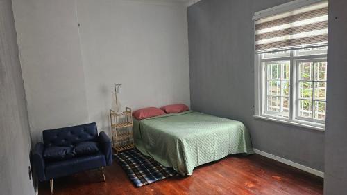 Muckleneuk Villa | Jacaranda Escape 4 x King Bed 3 Bath House