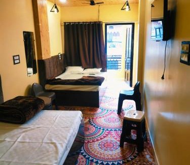Ujjain Hotel | Jain hotel&homestay