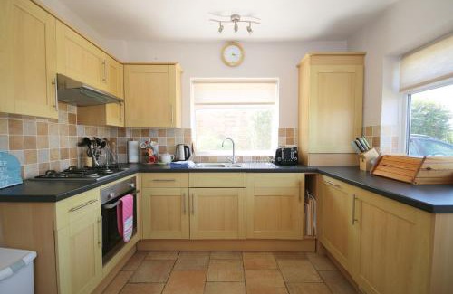 East Wittering House | Jaknelee, West Wittering