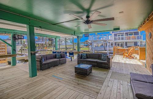 Jamaica Beach House | Jamaican Waves