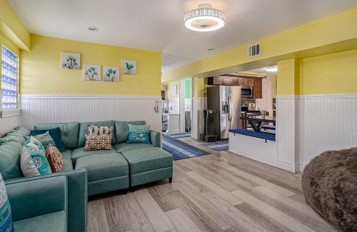 Jamaica Beach House | Jamaican Waves