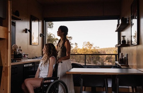 Keysbrook Cabin | Jana the Tiny Cabin in Serpentine