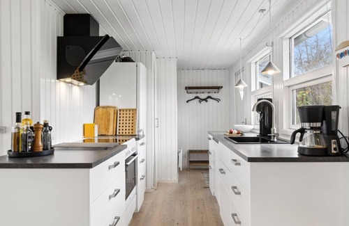 Elsegarde Strand House | "Jannike" - 150m from the sea by Interhome