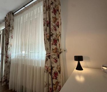 Piatra Neamt Apartment | Jazz Residence