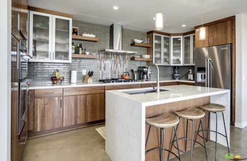 Araby House | Jetliner Views of Palm Springs and the Coachella Valley
