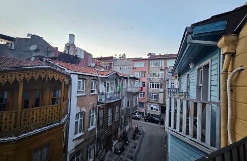 Rasimpasa Hotel | JirHouse Sarıköşk Suit