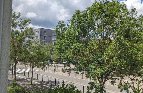 Guyancourt Apartment | Jo24 Proximité Vélodrome et Gare Vers Versailles Paris et Navettes Inter Sites