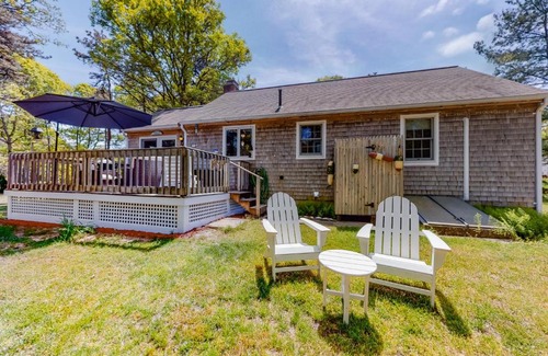 Brewster House | John Hazelnut