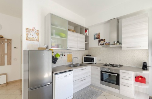 Sestri Levante Apartment | JOIVY Apt For 6, Near Centre, Beach And Train Station