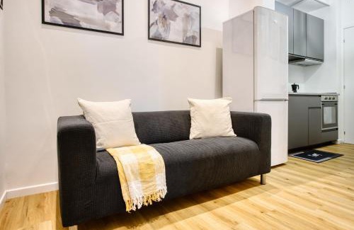 Abbadesse Apartment | JOIVY Chic & classy apartments near the centre of Milan