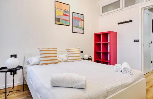 Abbadesse Apartment | JOIVY Chic & classy apartments near the centre of Milan