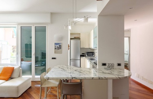 Quarto dei Mille Apartment | JOIVY Stylish Flat W/Terrace