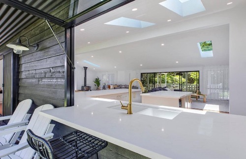 Wamberal House | JOJO'S - TRANQUILITY AND PEACE OF A RURAL LIFESTYLE