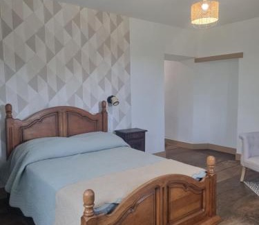 Moncayolle-Larrory-Mendibieu House | Jolie Chambre, proche des chemins de randonnées