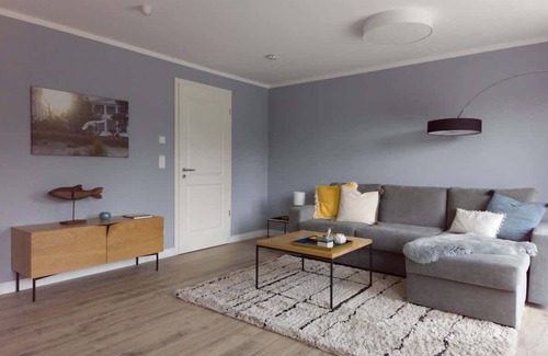 Lauterbach Condo | Jolle 54 Summary: new