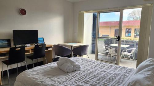 Sussex Inlet Hotel | Jopen Motel Unit 6