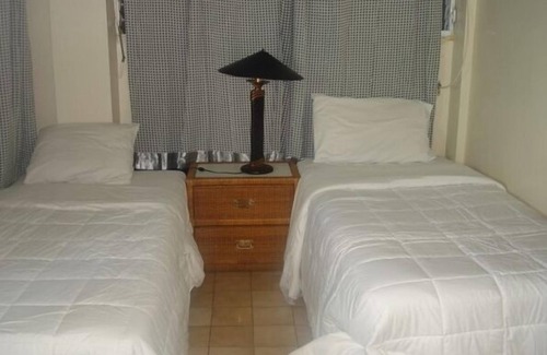 Vineyard House | Joshua Rose Guest House