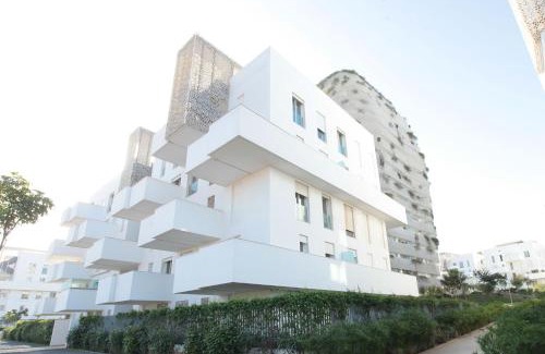Casablanca Apartment | Joumaya White & See