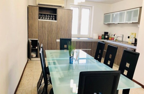 Old City Apartment | Joy City Stay George Enescu 12