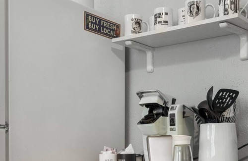 Cherry Street Other | Jp's House of Music- 5 min from Downtown