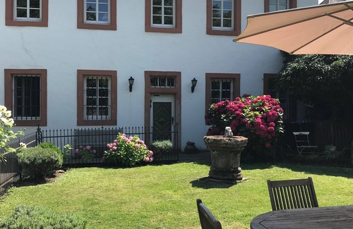 Brauneberg Apartment | Jufferblick im Alten Pfarrhaus
