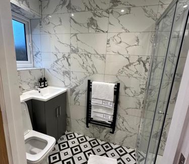 Langton Green Apartment | Jule's Apartment