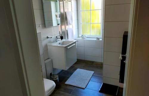 Luetetsburg Apartment | Julia