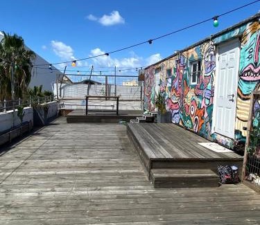 Jaffa Hostel | Jungle Jaffa Hostel Age 18 to 45