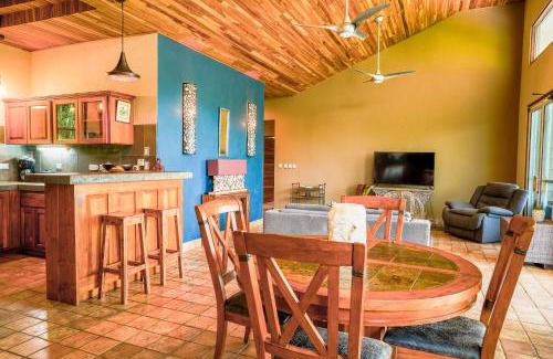 Quepos House | Jungle Jewel