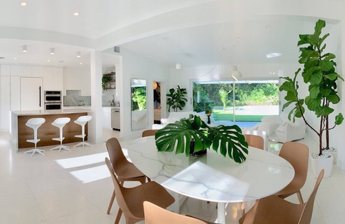 Biscayne Park House | Jungle Zen in Middle of City