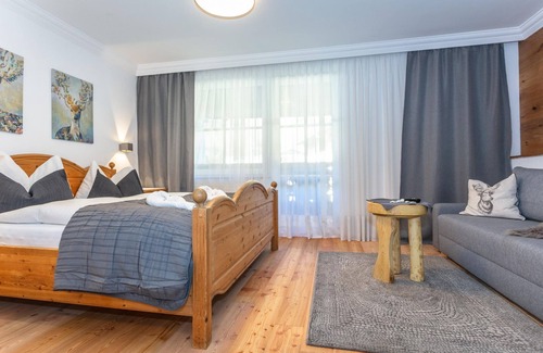 Woerth House | Junior Suite, Bad, WC, Balkon - Andrelwirt, Hotel Landgasthof