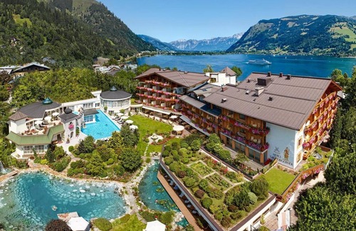 Zell am See House | Juniorsuite with bath, WC, balcony - Salzburgerhof, Wellness-Golf- & Genießerhotel