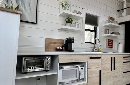 Logan House | Juniper Tiny House by The Lake
