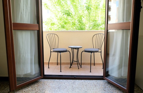 Alghero Apartment | just 80 meters from the sea, best area of Alghero, 3 bedrooms, private parking