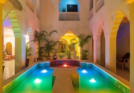 Paharganj Hotel | Jyoti Mahal A Royal Heritage Hotel - Top Selling Hotel - Close to Connaught Place & New Delhi Railway Station