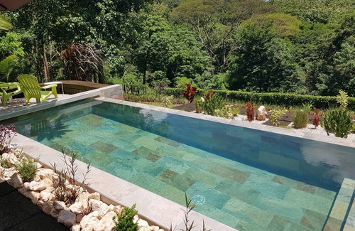 Pinilla House | Kélia 🍃 Hotel Baliyana Lodge in the 💚 of nature.