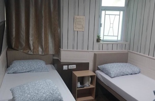 Jordan House | K&B Hostel