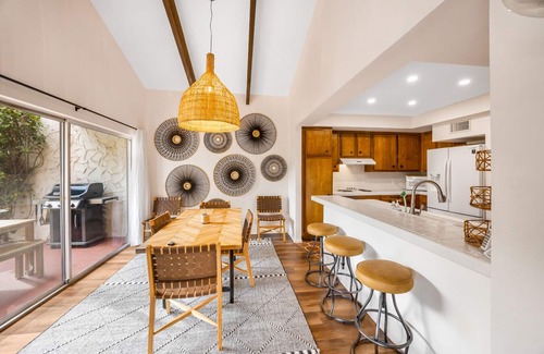 Araby Commons Condo | K0239 - 2/2 ground level condo with large private foyer- Christopher Kennedy Des