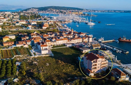 Seget Donji Apartment | Kaja - right next to the beach