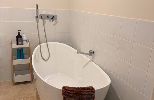 Bullaburra Apartment | Kalinda suite