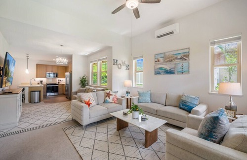 Makaha Valley Apartment | Kalo Homes - Makaha Mountain Hideaway