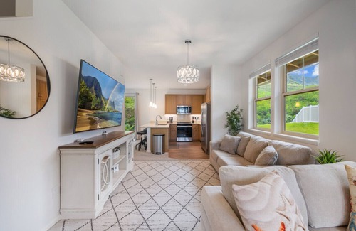 Makaha Valley Apartment | Kalo Homes - Makaha Mountain Hideaway